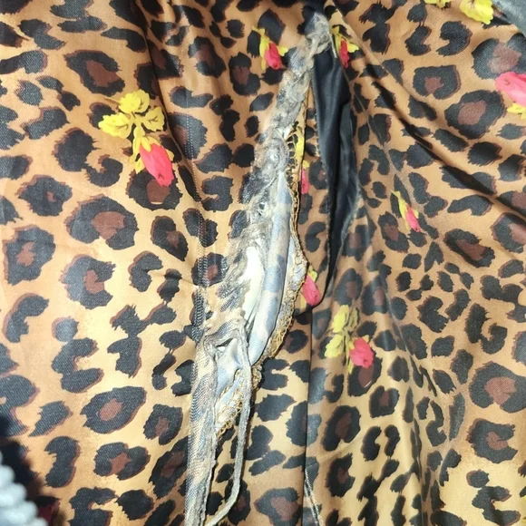 ✨️Women's Gray Faux Fur Trim Betsey Johnson Winter Jacket✨️ - Picture 6 of 7